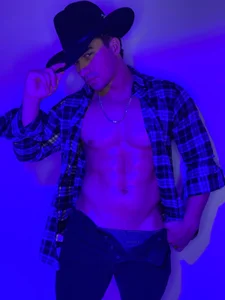 Brad_Summer Cowboy 🤠 Pic 2