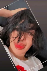 LaraDanverssの🥴🥴の 2枚の写真