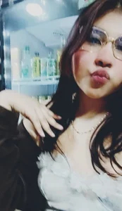 Violet13- Public Pic