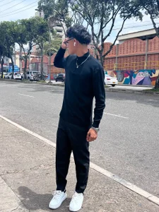 georgeowennss 3🚀 Foto