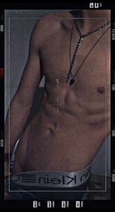 Public de sebastian_rougue  2 Imagens