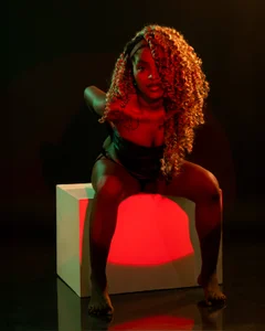 I am Zizi 🪬 de ELEGGUA_  photos