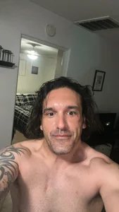 PEGATIVET Public  4. fénykép