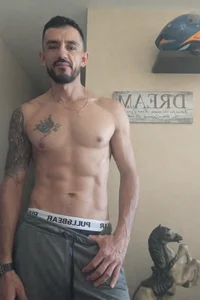 Public de andrusstik  2 photos