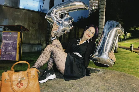 Goddess-Love-: 𝕾𝖕𝖊𝖈𝖎𝖆𝖑 41𝖐 𝖋𝖔𝖑𝖑𝖔𝖜𝖊𝖗𝖘 (𝒲𝒶𝓁𝓀 𝒾𝓃 𝓉𝒽𝑒 𝒸𝒾𝓉𝓎 𝓃𝒾𝑔𝒽𝓉) ( 5 фото)