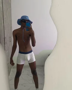 Harry_Jasoon Chilling Pic