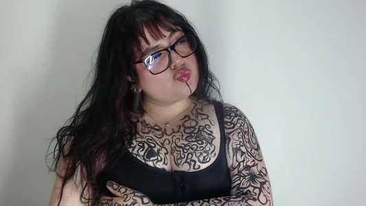 anishasanchezcm101 Black body paint Foto 5