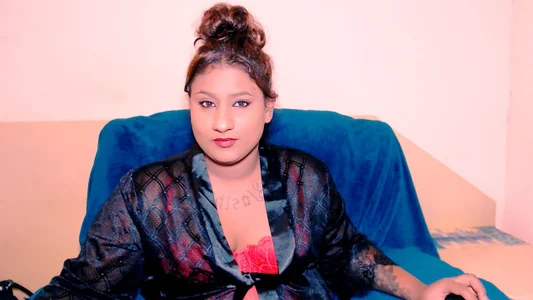 desiflavour69 carly Pic 4