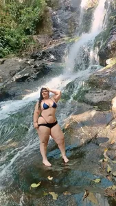 DiosaBelle for a walk in the river Εικόνα 2