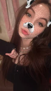 Selfie:3 de JanelBray  3 Imagens