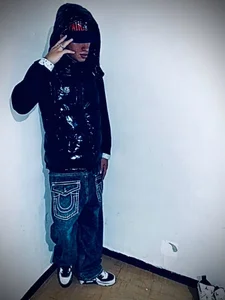 Nova_Rv yo Pic
