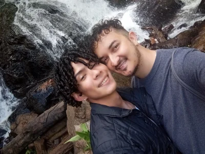 Izan_And_Theo Public Pic 3