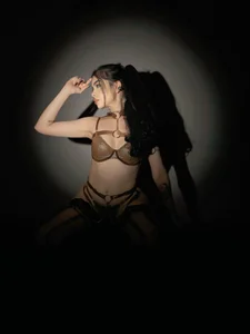 AlanaCraft obscurity Pic 2