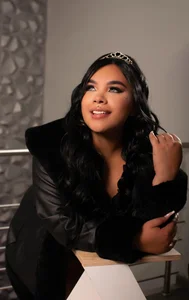 Liaevans__ your fucking boss Pic 2