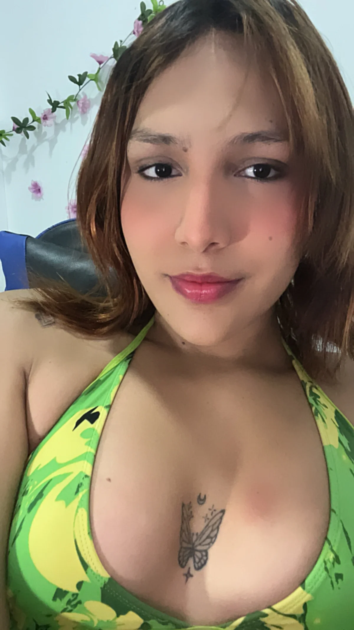 صور alexandra_lorens الرائجة  7304