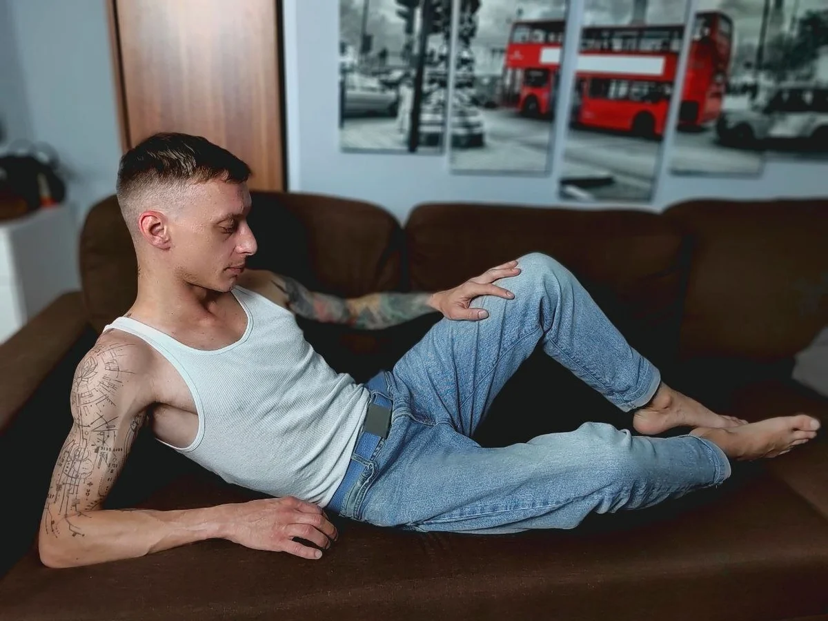 Ảnh Thịnh Hành của James2Inked 3649