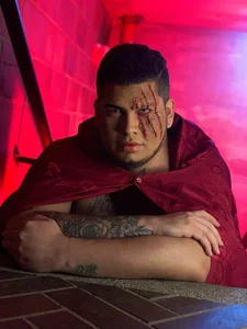 Thomas_chubbyxhot Halloween🦇 Pic 4