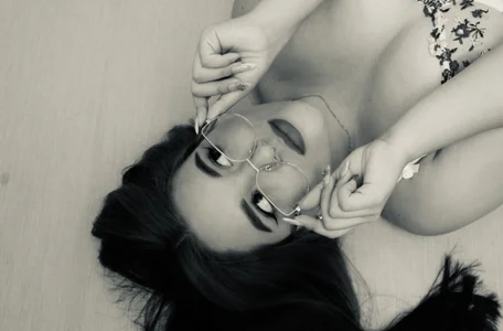 victtoria18 Public Foto 2