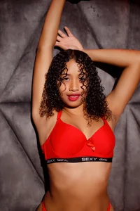 Rachell_Grey_Public图片 4