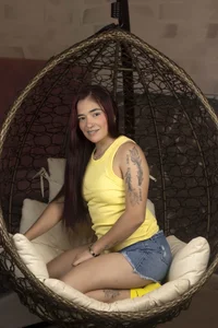 Angelst__'s yellow Sex Photo 2