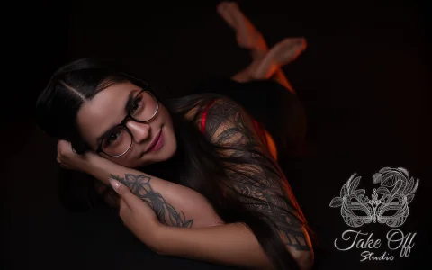 keiilaa Under My Skin 😈 Pic 3