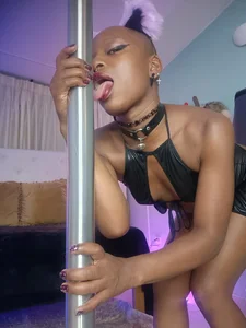 Coco_Kiss Do you want me to dance? Immagine  4