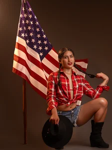 kity_x ❤️💙🤍 Pic 2