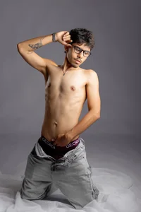 Axel_black5 Come with me; I want to give you pleasure. Immagine  4
