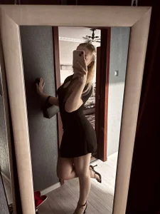 AlinaTeaseX =) Pic 3