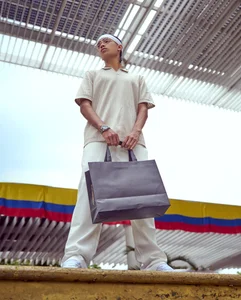 shopping in the city de AlanCutee  8 Imagens