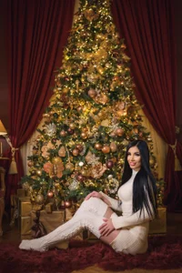 Beauty_Anne All I want for Christmas is… maybe you? 😏 Foto 3