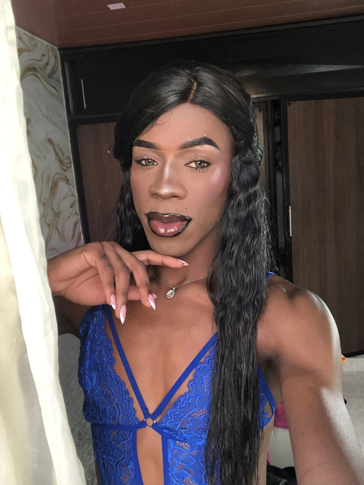 %{count, plural, one {תמונה טרנדית של EbonyHansNight} two {שתי תמונות טרנדיות של EbonyHansNight} many { 9400 תמונות טרנדיות של EbonyHansNight} other { 9400 תמונות טרנדיות של EbonyHansNight}}