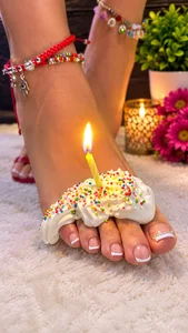 Sweet Feets od Karly_moon  snímek