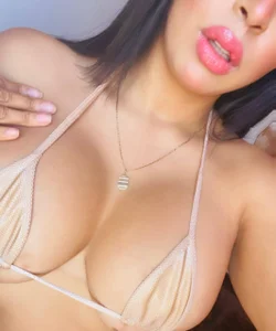 charlottelover21 Public صورة واحدة|charlottelover21 Public صورتان|charlottelover21 Public  صور|charlottelover21 Public  صورة