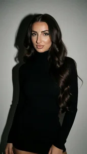 Alexa_Clarks Public Foto 3