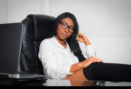 Salo_cute23's XXX Nude Photo 1