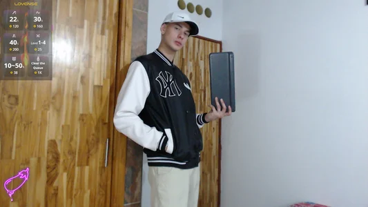 Just a bit of me de Vlad__night  6 photos