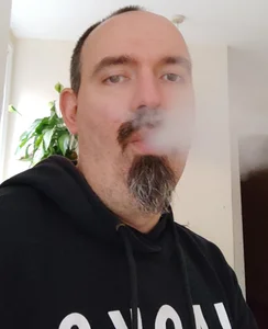 ThatUKguy79 Me Pic 3