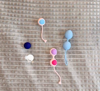 My assortment of toys 🧸 od ShowmeYourfetish  4 snímek