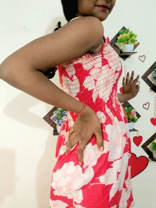 Sona_Babes Public Pic