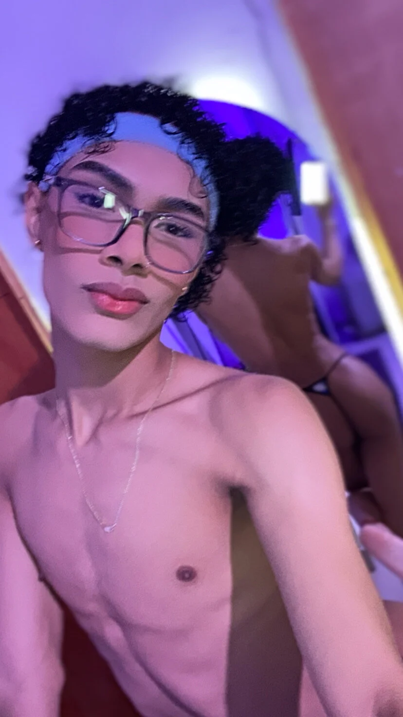 HotboyLyan Poză populară 1018