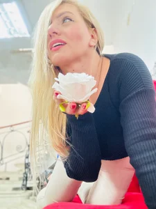 EvaBellucci_ 💭 Bilde 7