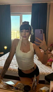 Natasha-Moon Public Pic