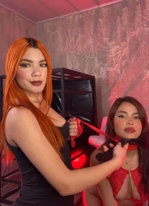 Alice_and_rosee_bdsm's photo