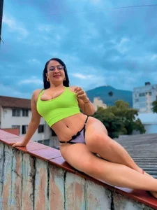 sophie-newton Being naughty outside? 👀 Pic 4