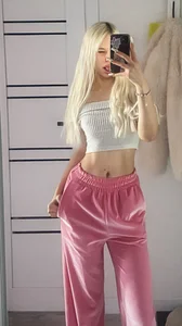 Mooniesiesita Public Foto