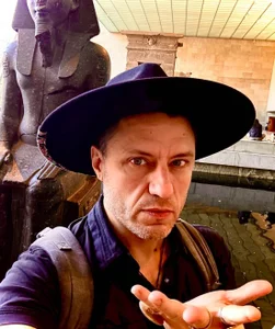 NeonDancer Public  3টি ছবি