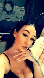 Rayanablackandwhite HALLOWEEN Pic 4