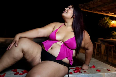 Kimmie_kaboom_x Woman #8M Pic 2