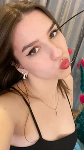 😻😻😻 de AliceAtkins  2 Imagens